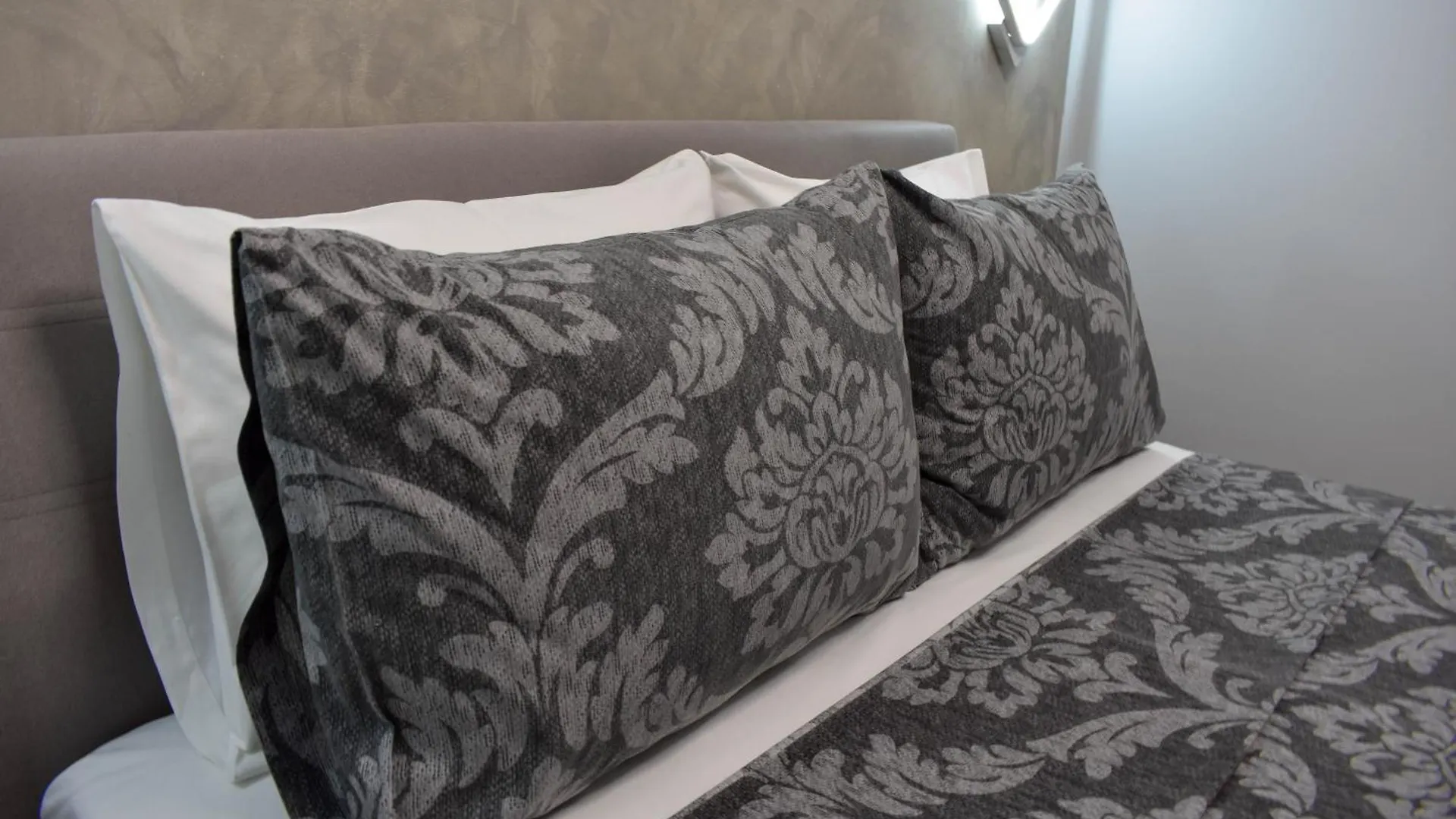 Moet Apartment Thessaloníki Grekland